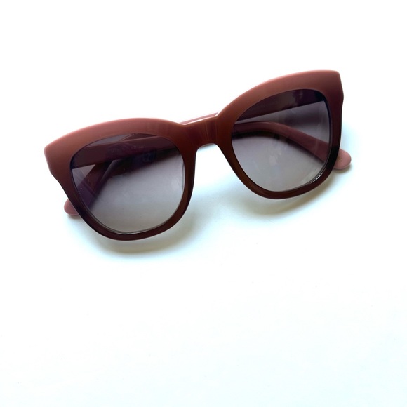 J. Crew Accessories - J. Crew Brown ombre cat eye  Sunglasses with Dark Lenses mauve plum new